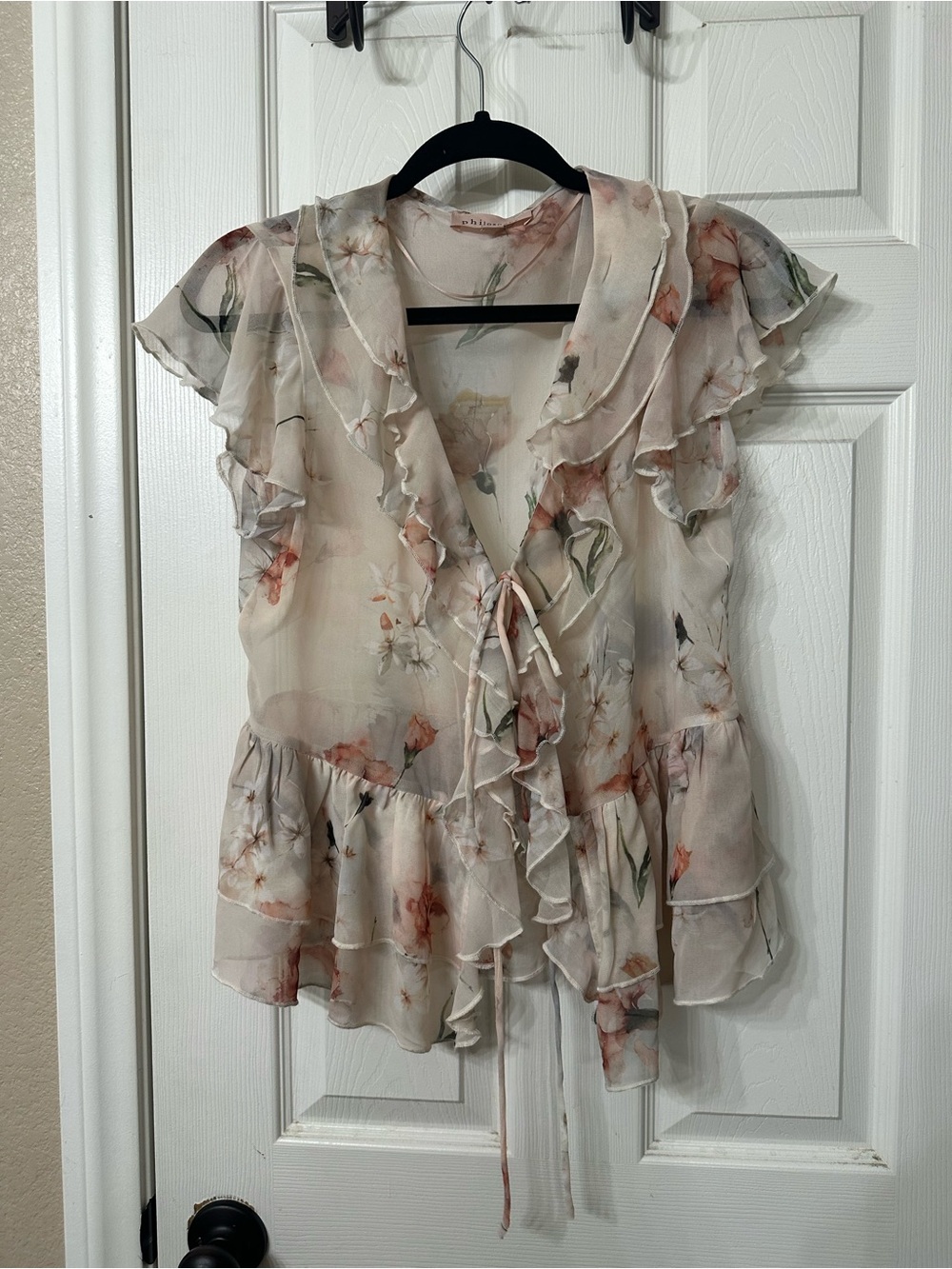 Philosophy Floral Ruffled Tie-Front Blouse
